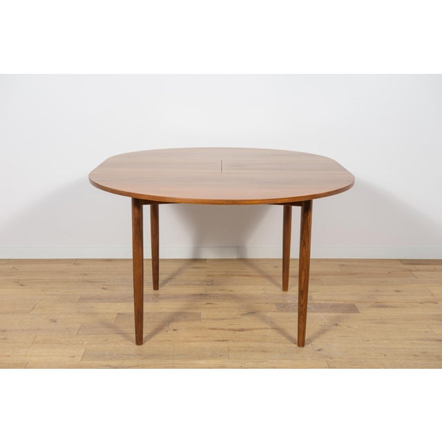 Mid-Century Modern Round Extendable Dining Table in Teak from G-Plan, 1960s For Sale - Image 11 of 18