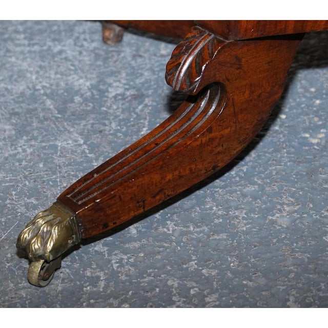 Antique English Pedestal Pembroke Drop Leaf Table with Drawer, 1820s For Sale - Image 3 of 18