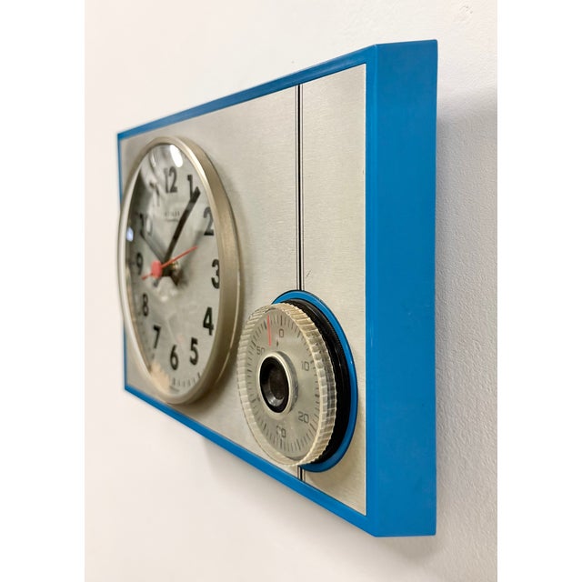 Industrial Vintage East German Kitchen Wall Clock from Weimar, 1970s For Sale - Image 3 of 18