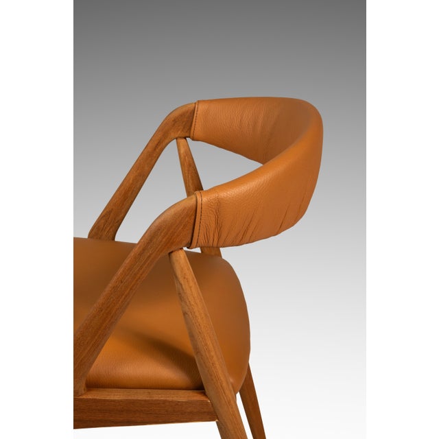 Set of Four (4) Mid-Century Danish Modern Model 31 Dining Chairs in Teak & Leather Attributed to Kai Kristiansen for Schou Andersen, Denmark, C. 1960s For Sale - Image 15 of 18