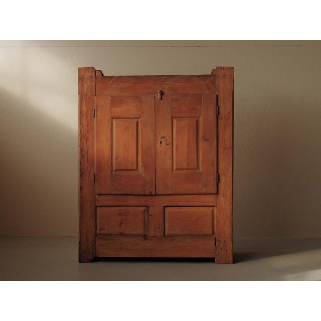19th Century Folk Art Cabinet in Pine, France For Sale - Image 5 of 18