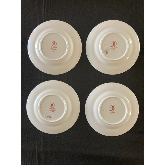 Set of four classic dinner plates Imari design in "Derby Japan" pattern A 1336 by Royal Crown Derby. 22k gold detailing.