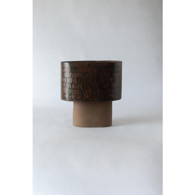 Brown small table lamp in stoneware with hand-painted glaze lucas huillet unique piece dimensions: d 19 x w 31 x h 32 cm...