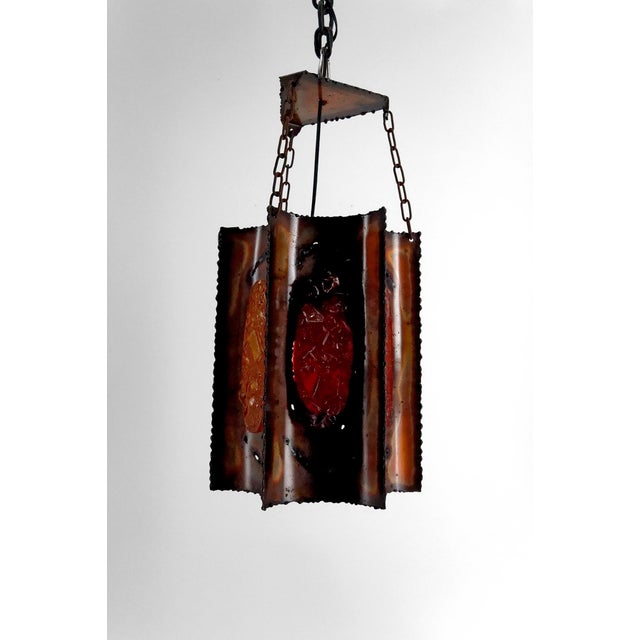 Brown Suspension Light in Patinated Copper and Multicolored Fractal Resin Medallions attributed to Accolay, 1970 For Sale - Image 8 of 15