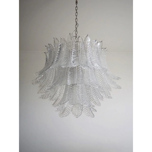 Mid-Century Modern Italian Murano Three-Tier 48 Transparent Felci Glass Chandelier For Sale - Image 3 of 11