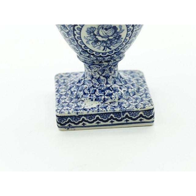 Mehlem Square Base Porcelain Vase by Franz Anton, 20th Century For Sale - Image 5 of 6
