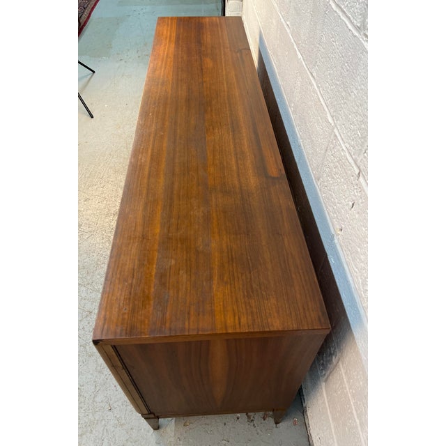 Vintage Mid-Century Walnut Credenza by Bassett For Sale - Image 10 of 17