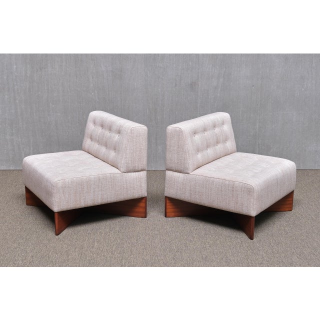 Mid-Century Modern Aquilon Lounge Chairs by Pierre Guariche for Les Huchers-Minvielle, 1960s, Set of 2 For Sale - Image 3 of 13