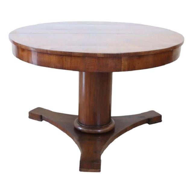 Antique Round Table in Walnut, 1800s For Sale