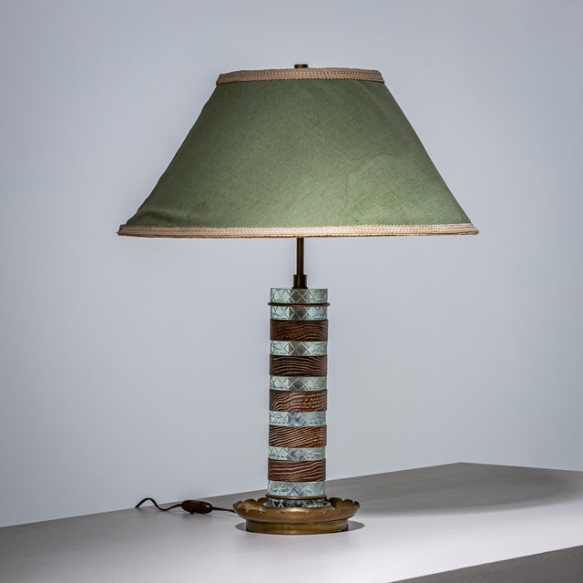 Mid-Century Modern Mid-20th Century Table Lamp in Glass and Wood, Probably Italy For Sale - Image 3 of 11