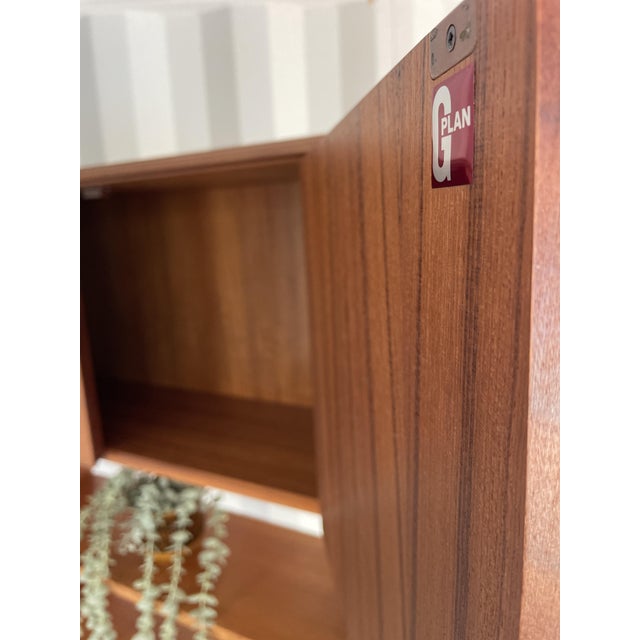 Wood Mid-Century British Form Five Wall Unit by Roger Bennett for G-Plan, 1967 For Sale - Image 7 of 17