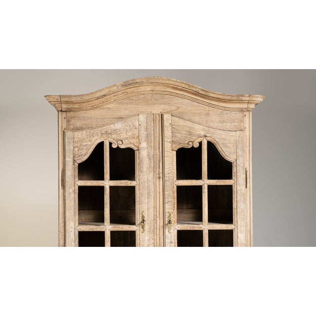 Louis XIV Oak Vitrine, Baroque Style, France, 19th Century For Sale In Greensboro - Image 6 of 16