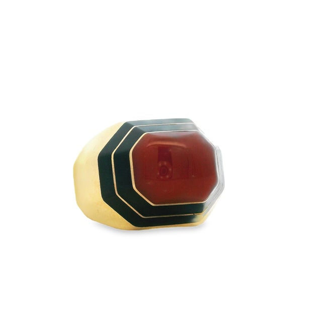 This 1970s ring by David Webb carries the unmistakable presence the designer was known for — confident form, rich...