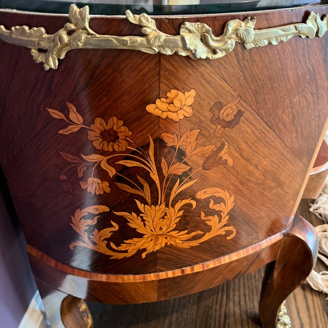 Wood 19th Century Antique Vitrine (Curio Cabinet) in Rococo Style For Sale - Image 7 of 12