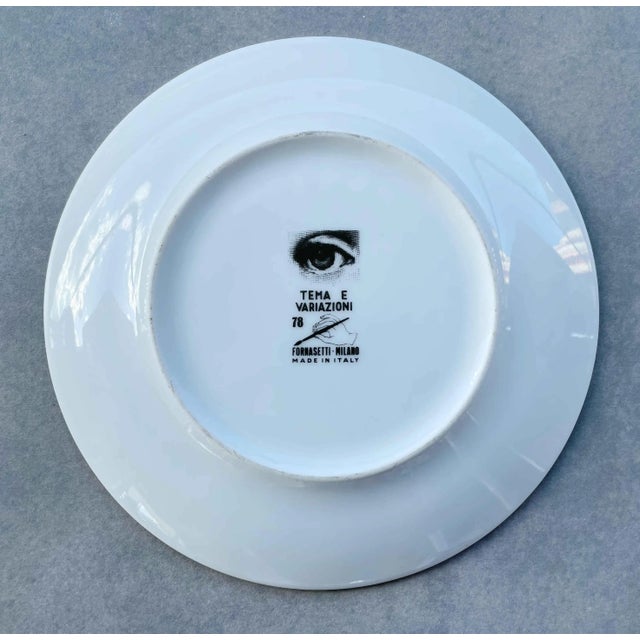 1960s Mid 20th Piero Fornasetti Tema E Variazioni Porcelain Plate For Sale - Image 5 of 5