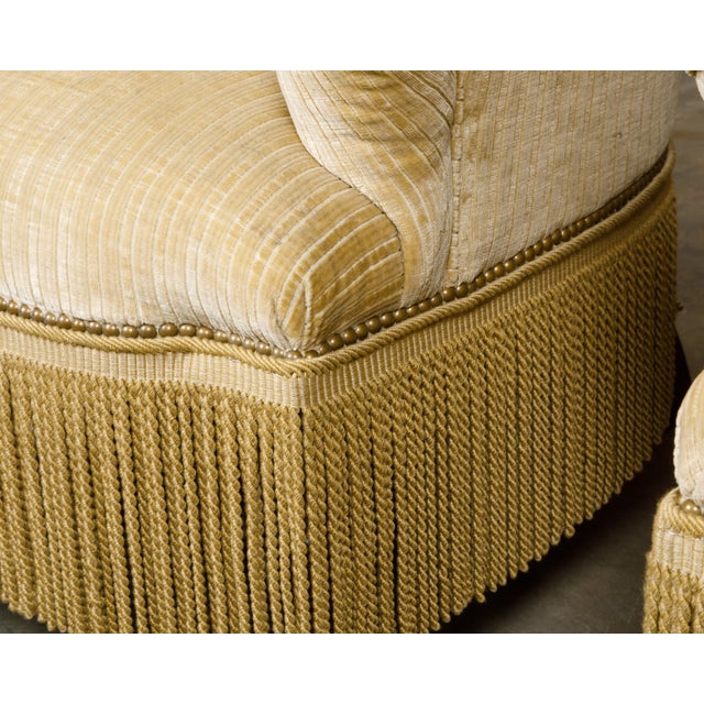 Pair of French 1920s Fauteuils Crapaud with Cream Upholstery, on Casters For Sale - Image 11 of 12