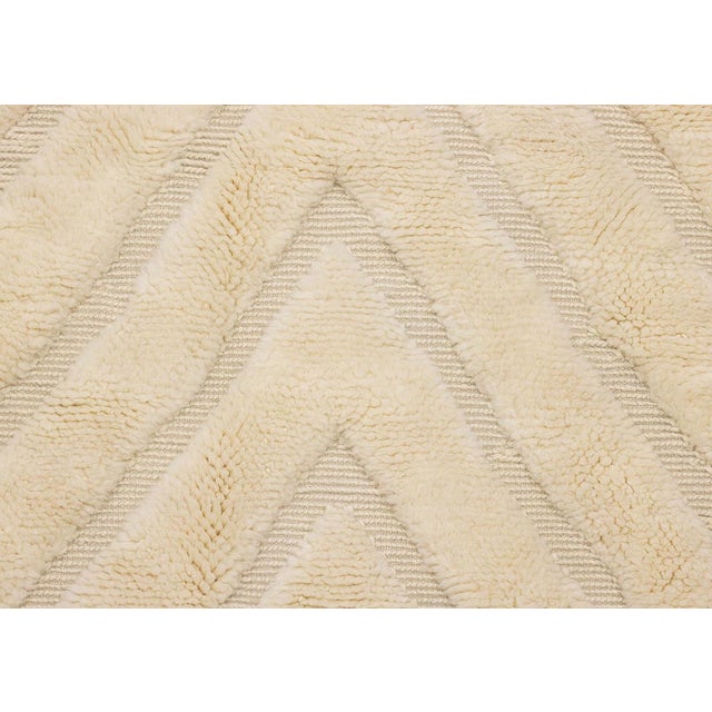 Contemporary Hand-Knotted Wool Premium Rug by Azele Studio For Sale - Image 3 of 11