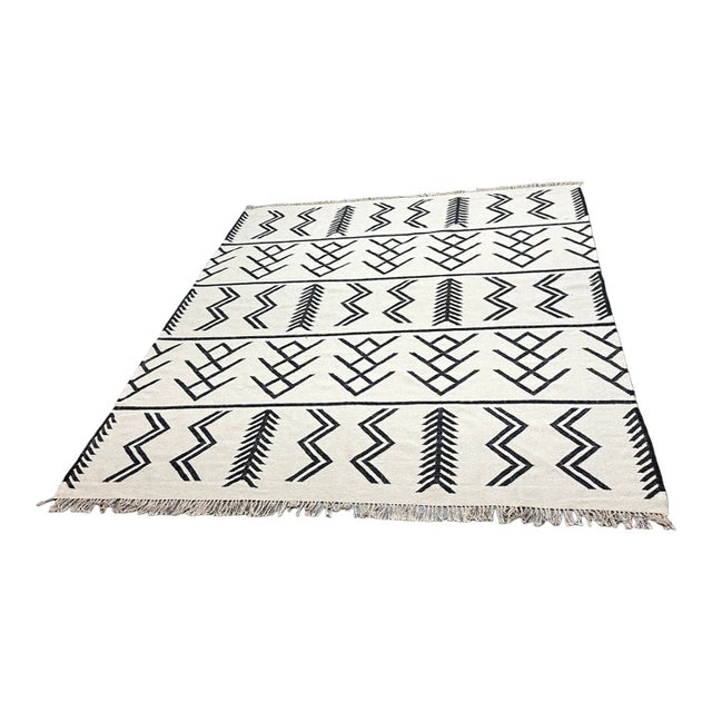 8ft 2in × 9ft 9in Four Hands Coulter Graphic Wool Area Rug For Sale