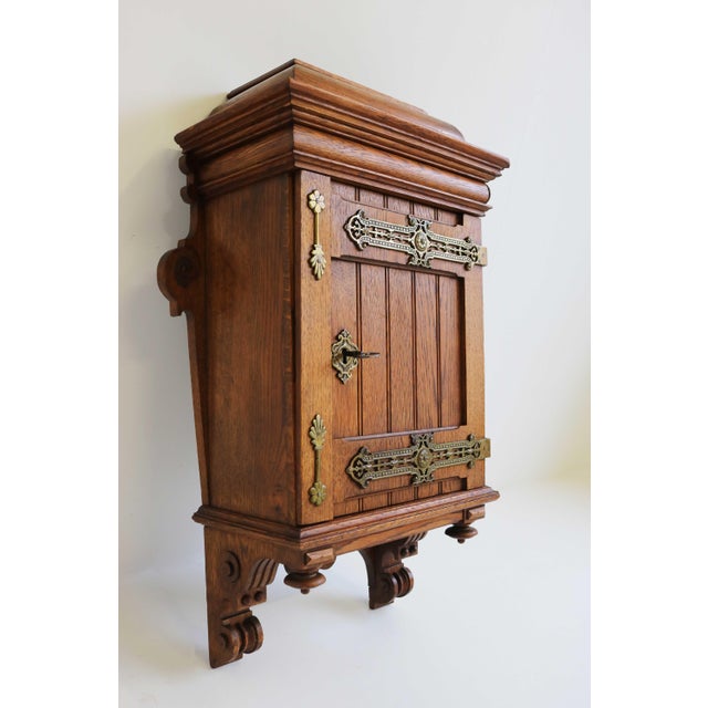 Arts & Crafts Hand-Carved Oak Wall Cabinet with Brass Details, 1900s For Sale - Image 10 of 18