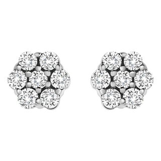 .925 Sterling Silver 1/4 Cttw Lab Grown Brilliant Round Cut Diamond Floral Cluster Stud Earrings (G-H Color, VS2-SI1 Clarity) For Sale