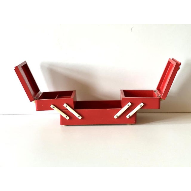 Vintage Sewing Box, 1960 For Sale - Image 11 of 16
