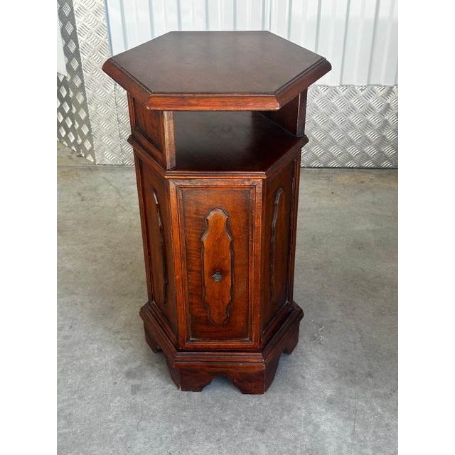 20th Century Hexagonal Side Table in Mahogany Wood, 1950s For Sale - Image 16 of 18