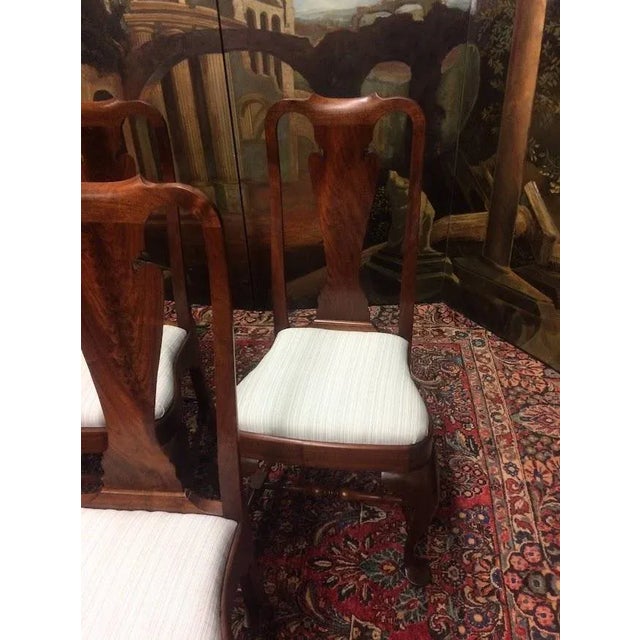 1980s Vintage Walnut Chairs, Queen Anne Chairs, Set of Five For Sale - Image 5 of 11