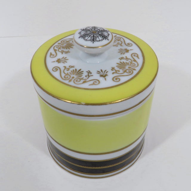 Mottahedeh Mottahedeh Lemon Yellow Porcelain Jar For Sale - Image 4 of 6