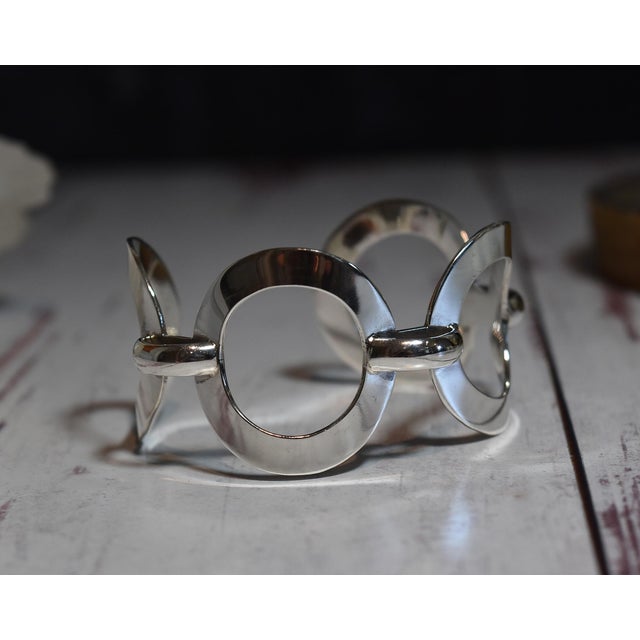 Late 20th Century Mod Sterling Silver Circle Cuff Bracelet For Sale - Image 11 of 15