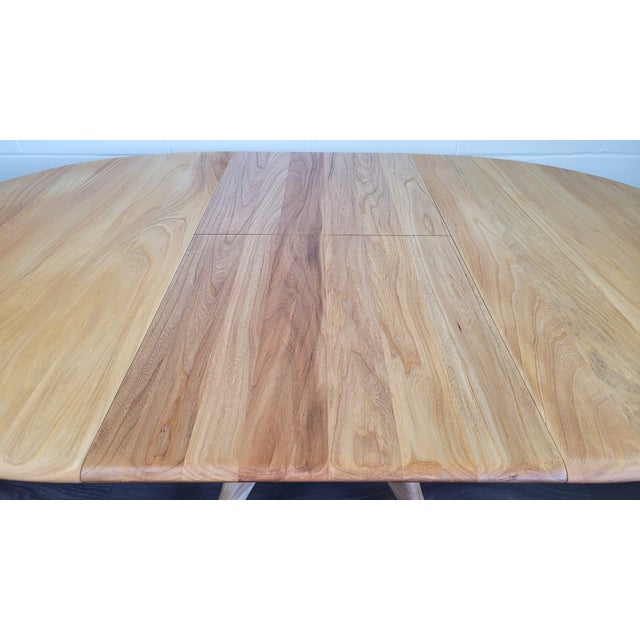 Chester Extendable Pedestal Dining Table from Ercol, 2000s For Sale - Image 9 of 18