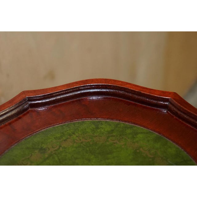 Heritage Pie Crust Edge Green Leather Gold Leaf Tripod Side Table For Sale - Image 14 of 15