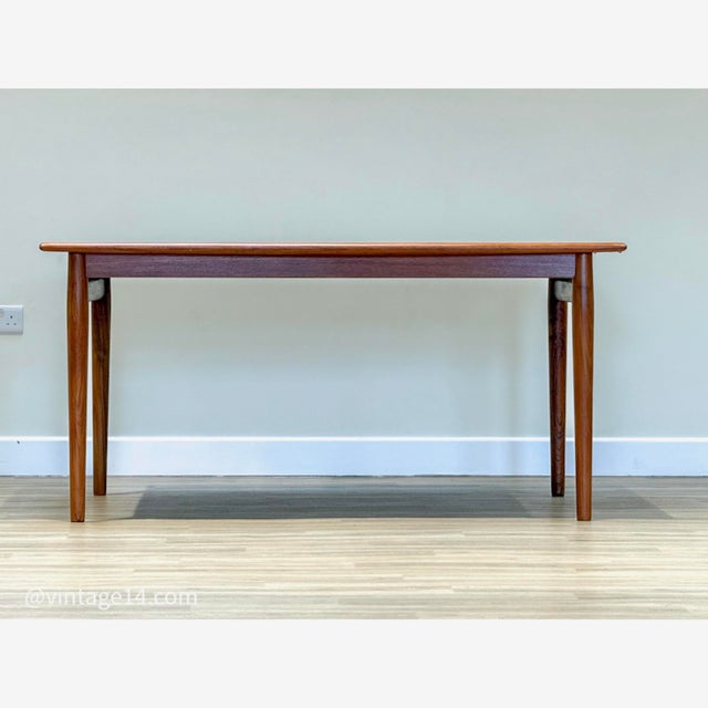 Mid-Century Modern Danish Teak Extending Dining Table by Johannes Andersen for Heals, 1960s For Sale - Image 13 of 17