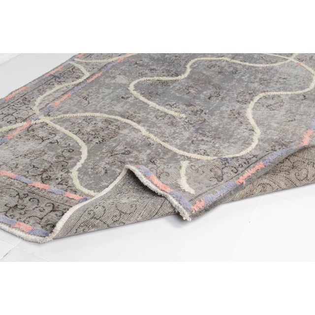 Turkish 1950s Muted Sand & Taupe Earth Tone Area Rug For Sale - Image 3 of 10