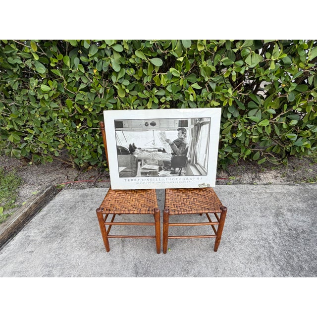 Late 20th Century Vintage Terry O’Neill Photograph of Clint Eastwood on the Set of Joe Kidd, Framed Exhibition Poster For Sale - Image 5 of 12