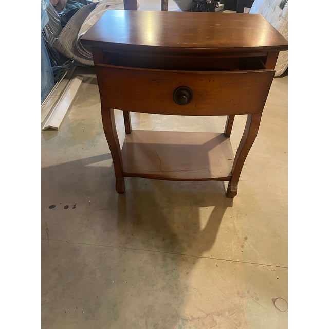 Mid-Century Modern Lexington Tommy Bahama Side/Night Tables. For Sale - Image 3 of 5
