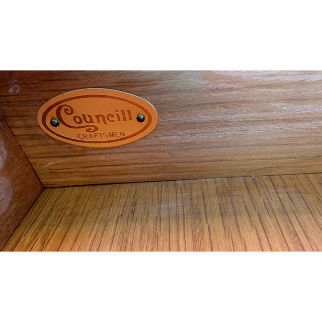Vintage Councill Craftsmen Queen Anne Mahogany Banded Side Tables – Pair For Sale - Image 17 of 17