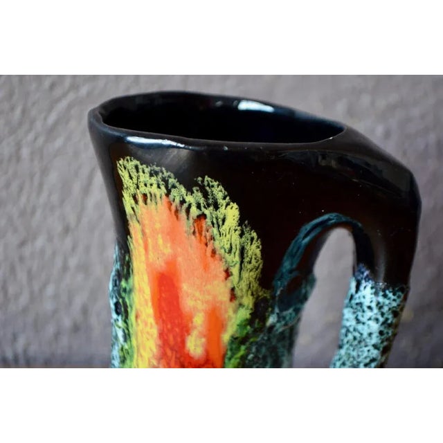 1960s Black and Orange Vase in Free Shape For Sale - Image 5 of 8
