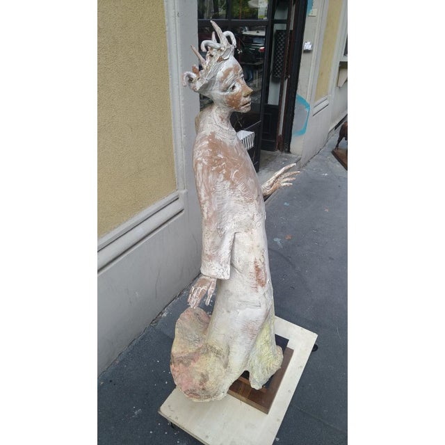 Maurizio Zurla Crema, Figurative Sculpture, 1970s, Polychrome Terracotta on Wood Base For Sale - Image 3 of 15