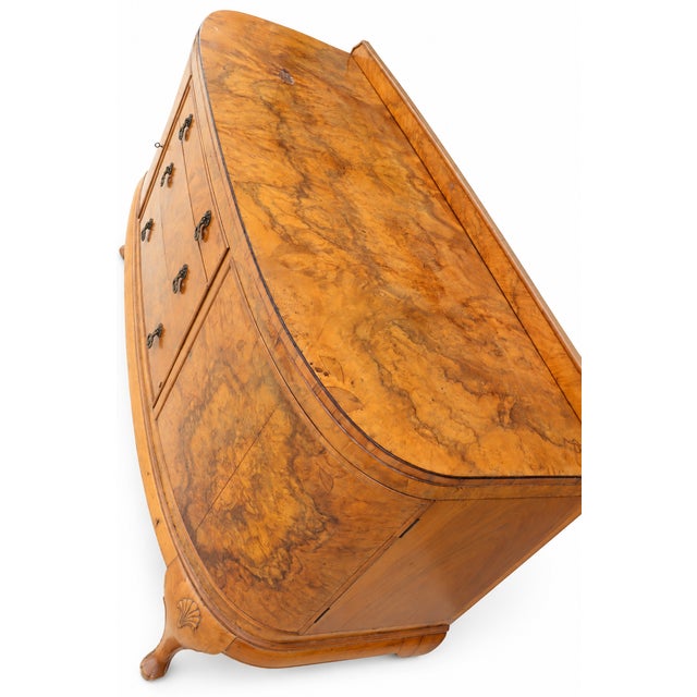 1930s Vintage Art Deco–Style Burl Wood Serpentine Buffet / Sideboard For Sale - Image 5 of 10