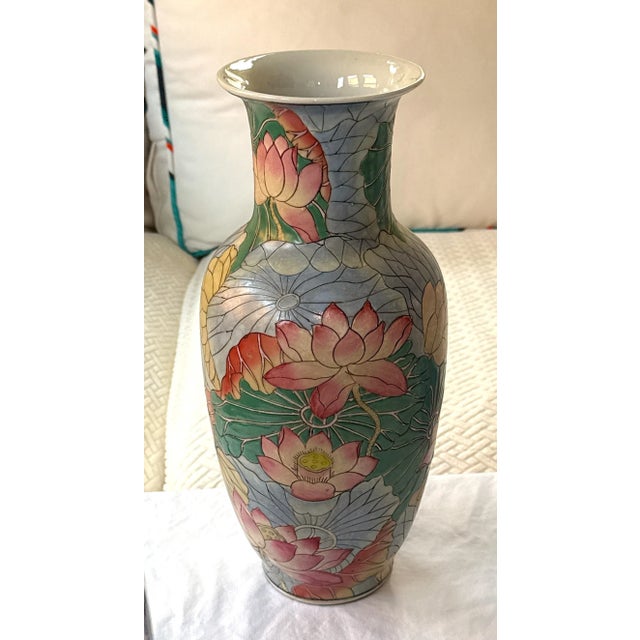Teal 1970's Chinese Enameled Chinoiserie Water Lily Vase For Sale - Image 8 of 11