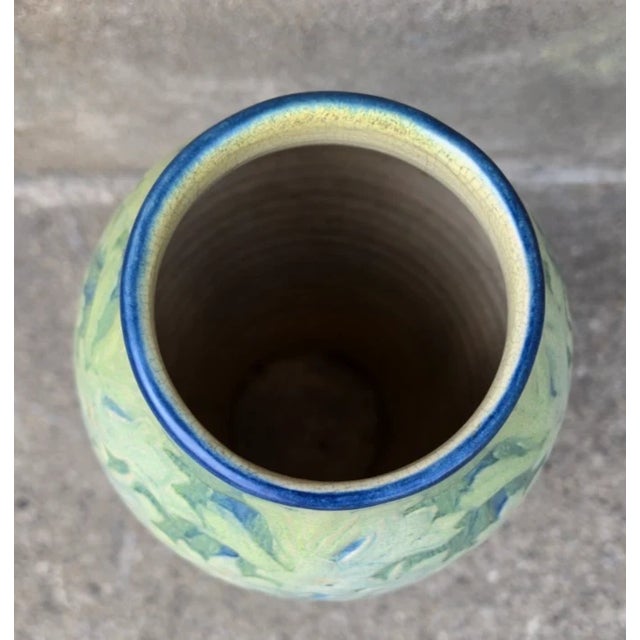 Antique 1911 Newcomb College Arts & Crafts Pottery Vase - Jonquil Motif by Afs & Jm For Sale - Image 10 of 13