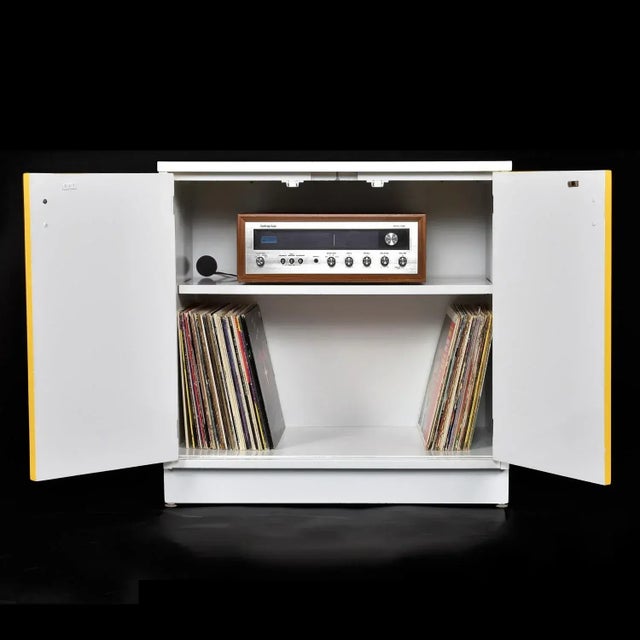 1970s Restored 1970s Yellow and White Broyhill Chapter One Record Media Cabinet For Sale - Image 5 of 14
