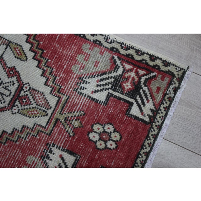 1980s Traditional Red Old Doormat Rug For Sale - Image 12 of 12