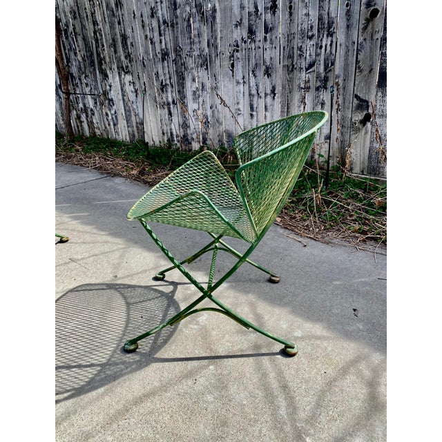 Mid-Century Modern 1950's 3 Piece 'Clamshell' Patio Set Attributed to Maurizio Tempestini for Salterini For Sale - Image 3 of 6