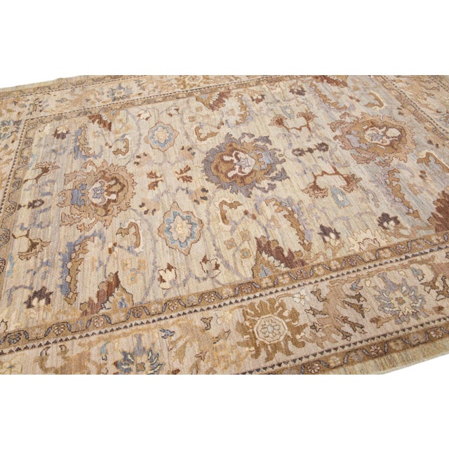 Modern Sultanabad Handmade Beige Wool Rug With Floral Design For Sale In New York - Image 6 of 7