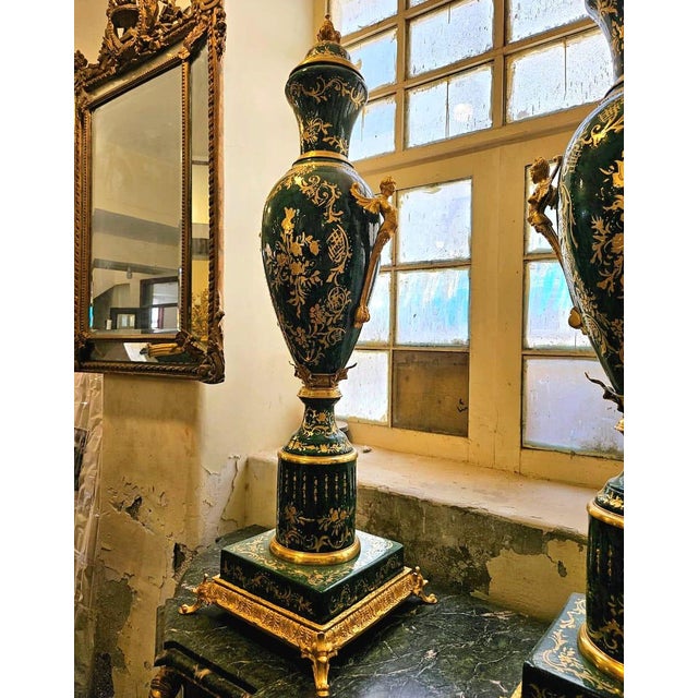French French Style Bottle Green Decorative Vase Set With Gold Leaf & Bronze Accents For Sale - Image 3 of 5