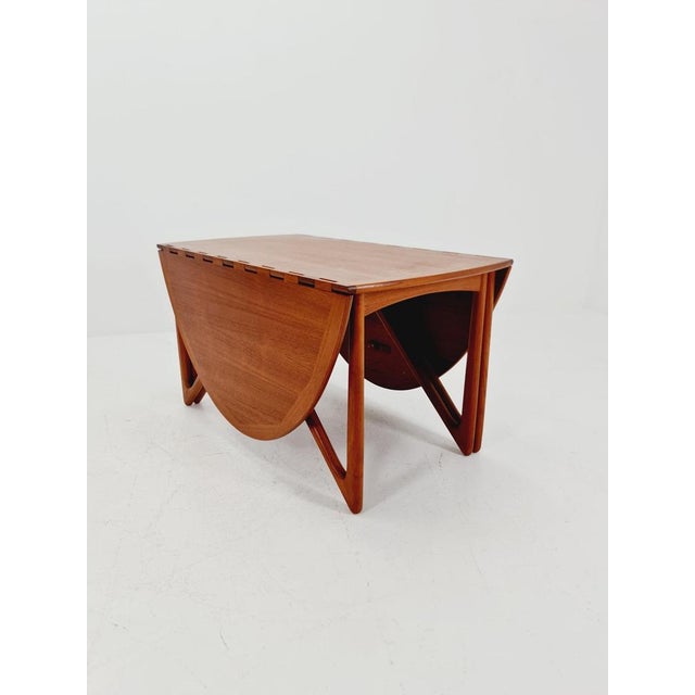 Mid-Century Modern Danish Drop Leaf Teak Dining Table from Niels Koefoed, 1960s For Sale - Image 6 of 18