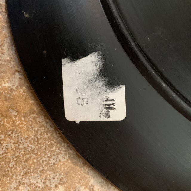 1980s 1980s Black Enamel Asian Plate For Sale - Image 5 of 6