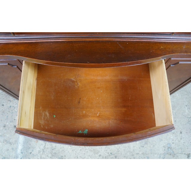 Mid Century Sheraton Style Mahogany Bow Front China Curio Display Cabinet 82" For Sale - Image 17 of 18