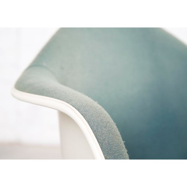 Dal Lafonda Chairs in Fiberglass by Charles & Ray Eames for Vitra, 1990s, Set of 4 For Sale - Image 9 of 18